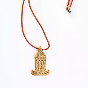 Mannheimer Wasserturm – Schmuckanhänger aus Bronze mit dunkelroter Lederkette